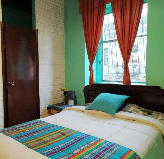 פנסיון Hostal La Casa Toleña Quito Ecuador
