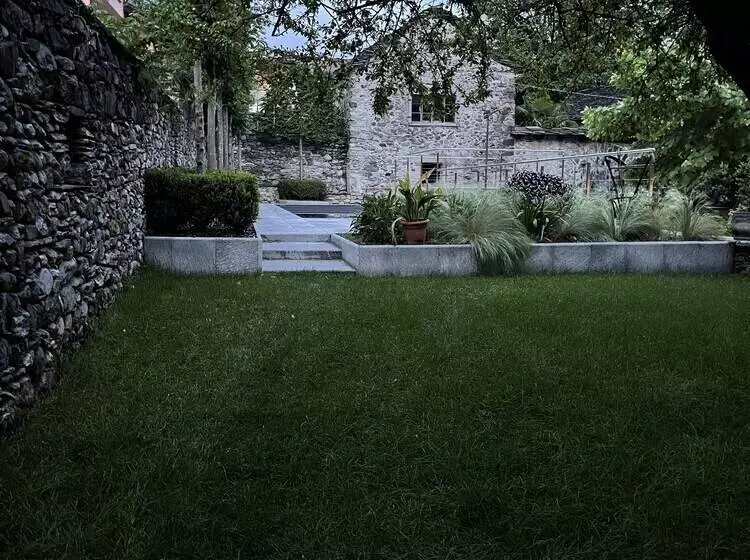 ベッドアンドブレックファースト Villa Chiovenda Residenza D Epoca