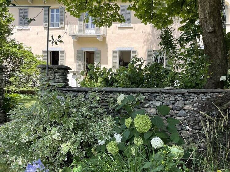 Bed and Breakfast Villa Chiovenda Residenza D Epoca