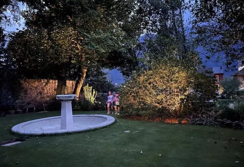 ベッドアンドブレックファースト Villa Chiovenda Residenza D Epoca