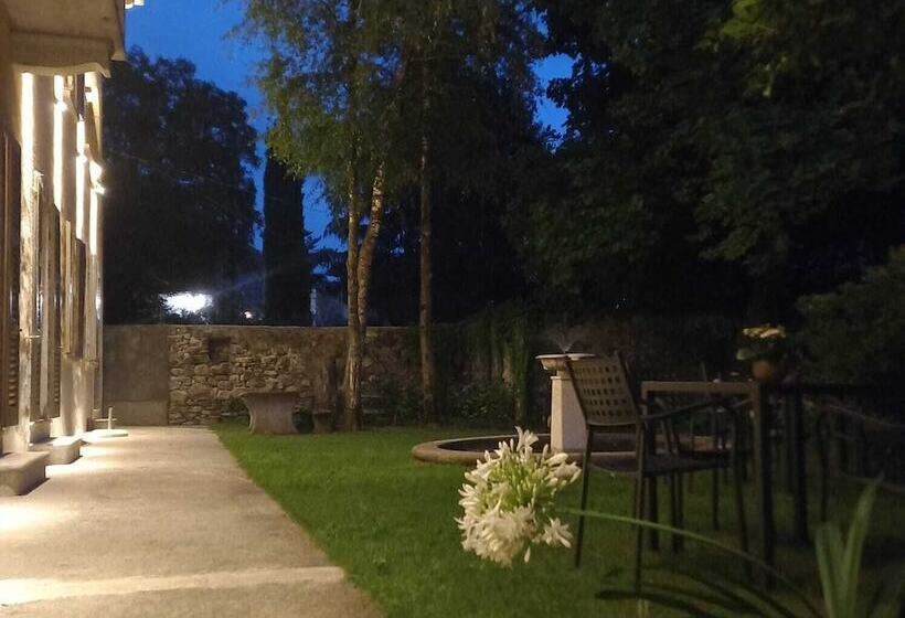 Bed and Breakfast Villa Chiovenda Residenza D Epoca