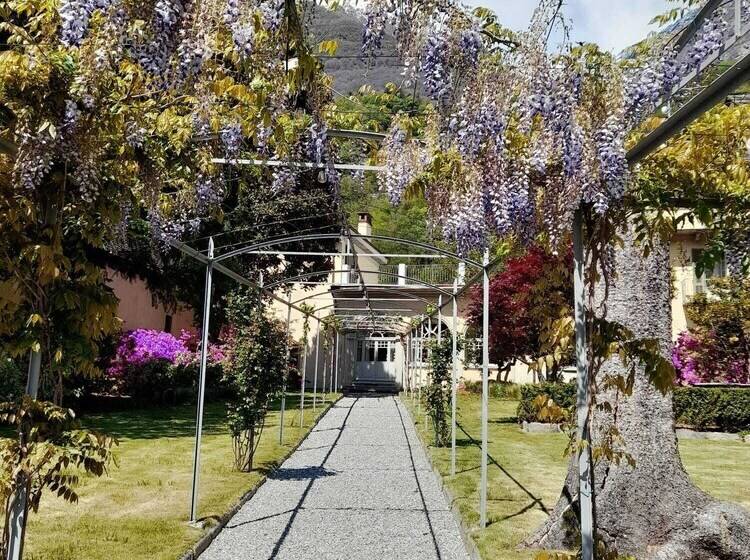 Bed and Breakfast Villa Chiovenda Residenza D Epoca