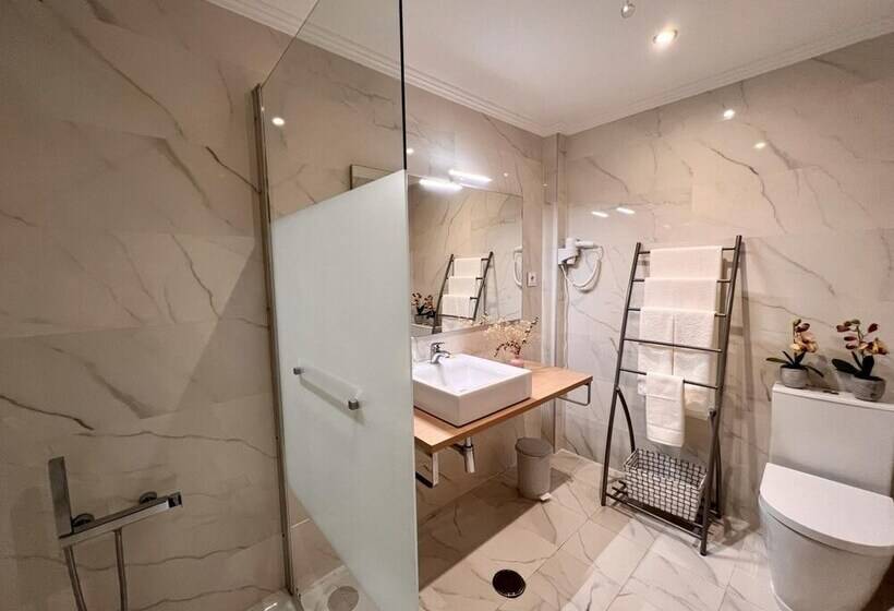 Boliqueime Amazing Villa With Pool By Homing