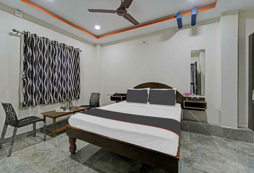 هتل Fabexpress Sri Lakshmi Residency