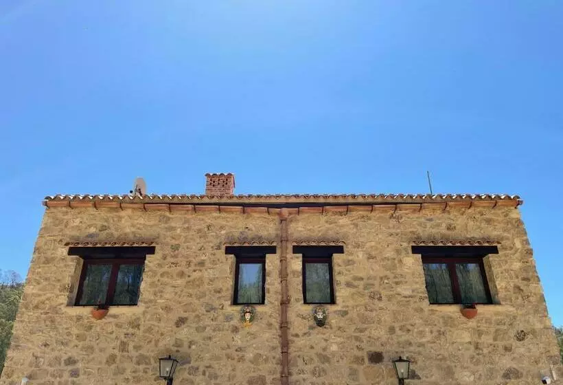 هتل Agriturismo Borgo Furma