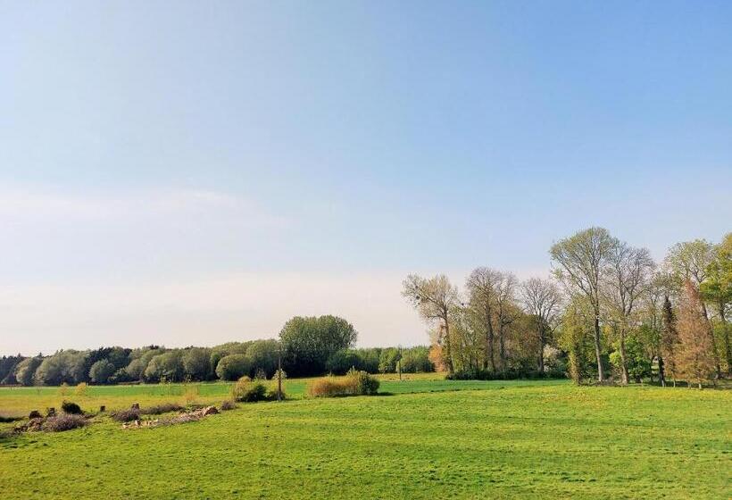 بنسيون Les Jacquemarts Normands Maison D Hôtes   Guesthouse