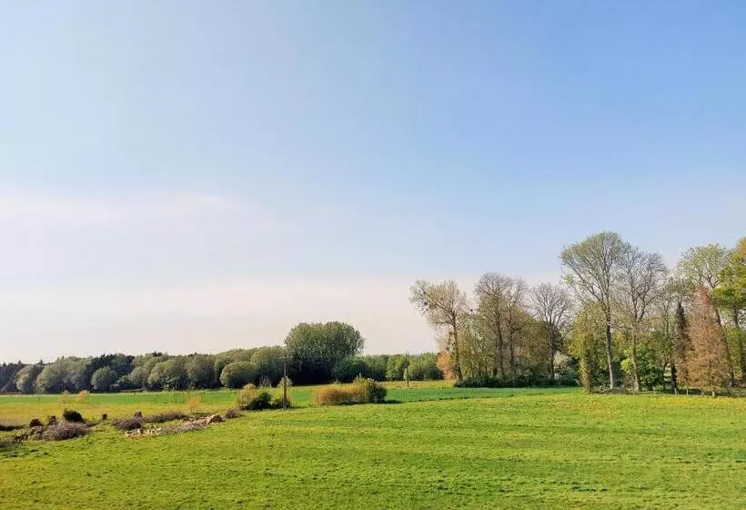 ペンション Les Jacquemarts Normands Maison D Hôtes   Guesthouse