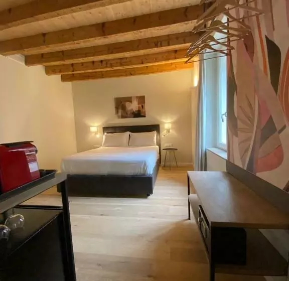 ペンション Malvezzi24 Boutique Rooms