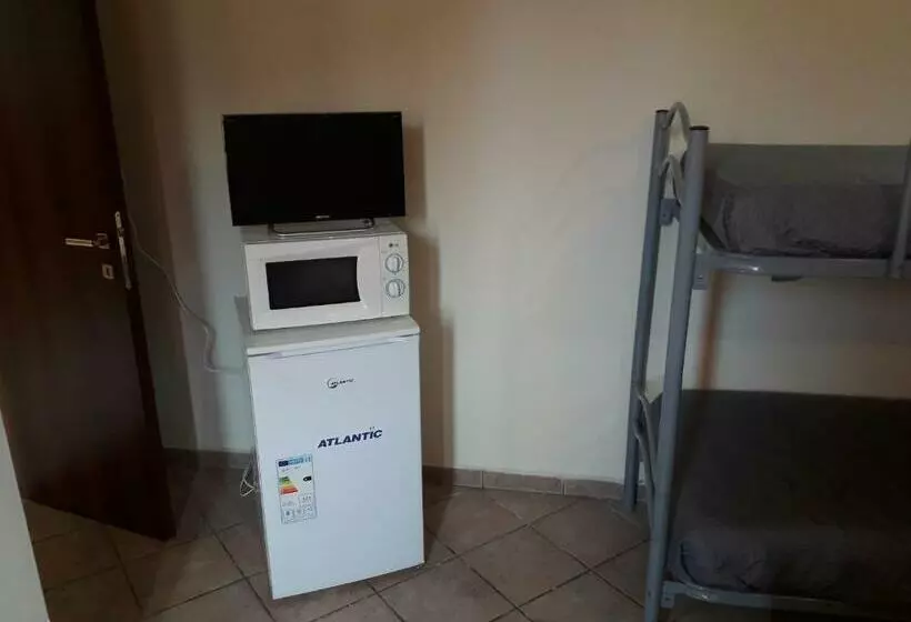 Aamiaismajoitus (B&B) Villa Delle Rose