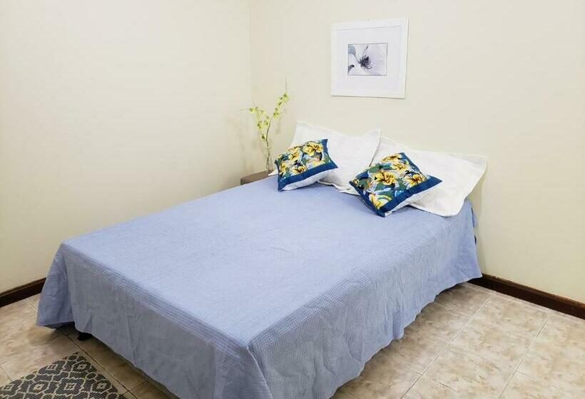 Praia Do Forte Com Conforto. Tudo A Pé