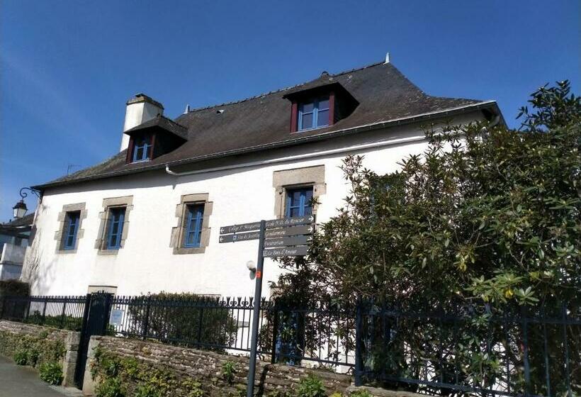 ペンション La Cour Des Ursulines