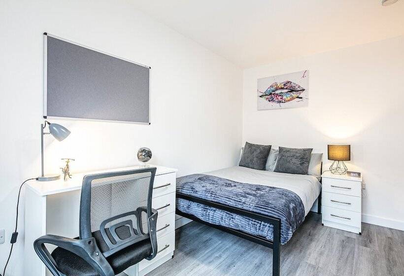 Phoenix Court   By Resify