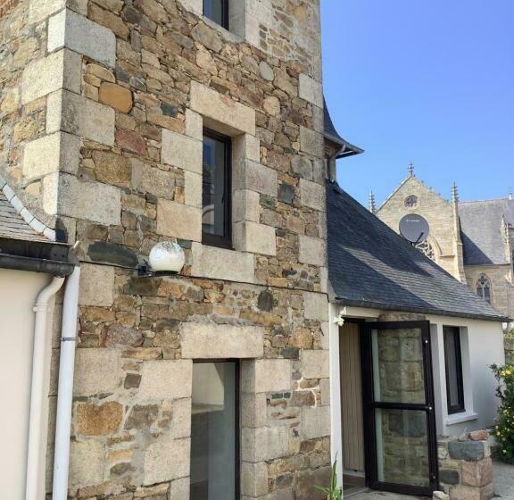 مبيت وإفطار Le Village Gr34