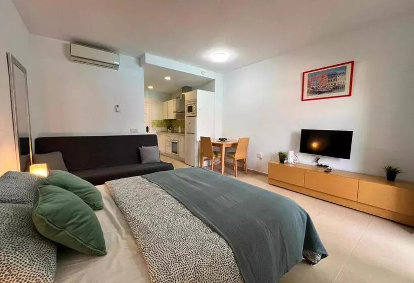 Benalbeach Loft Encatador