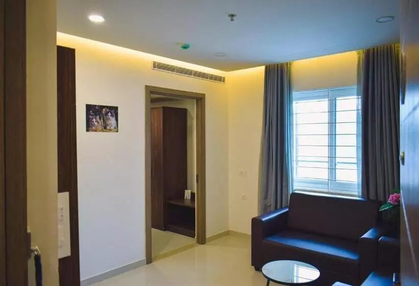 Hotelli Pearl Palace