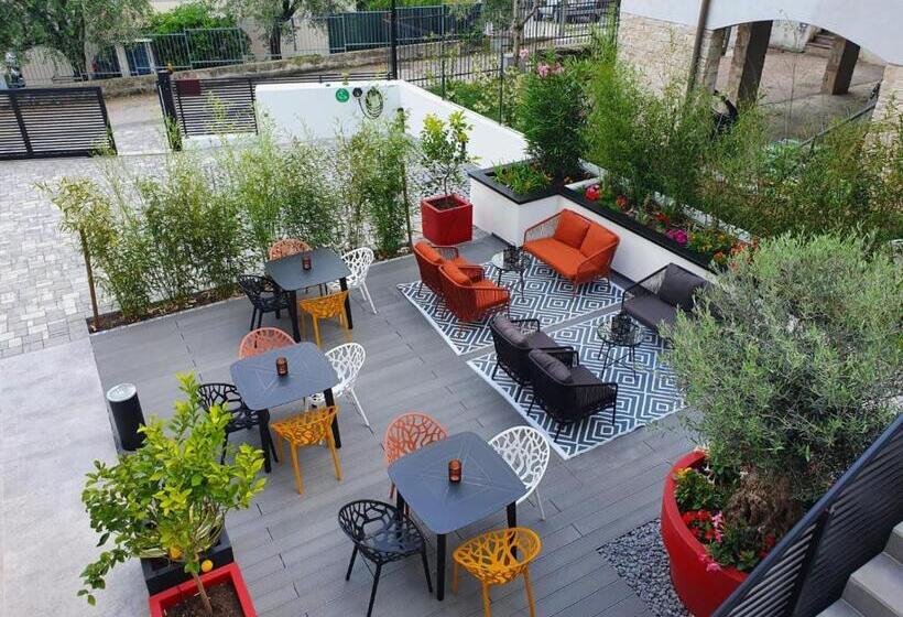 فندق Visioni Lake View Boutique Rooms & Breakfast   Adults Friendly