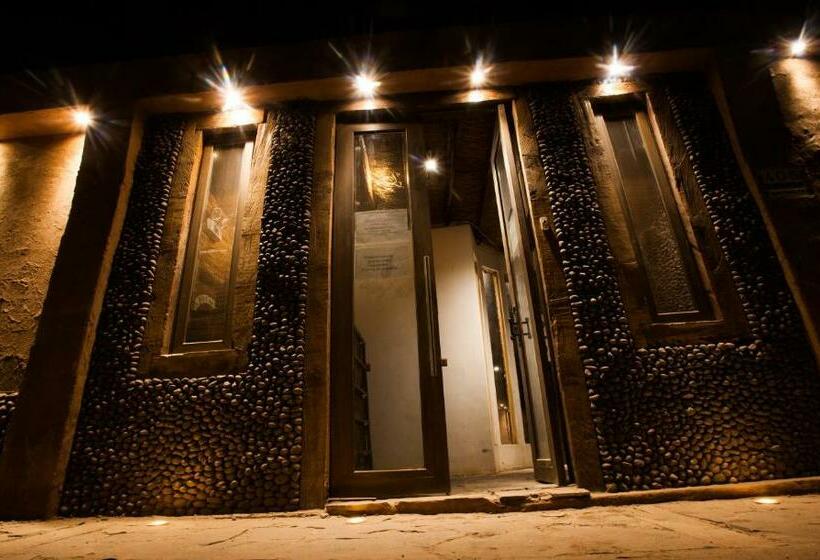 호스텔 Nueva Lodge Estación San Pedro De Atacama