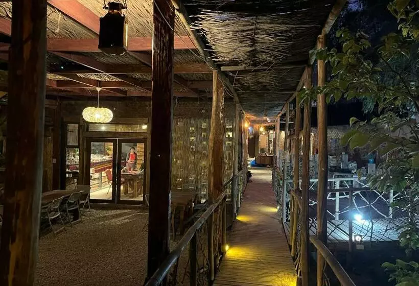 Retkeilymaja Nueva Lodge Estación San Pedro De Atacama