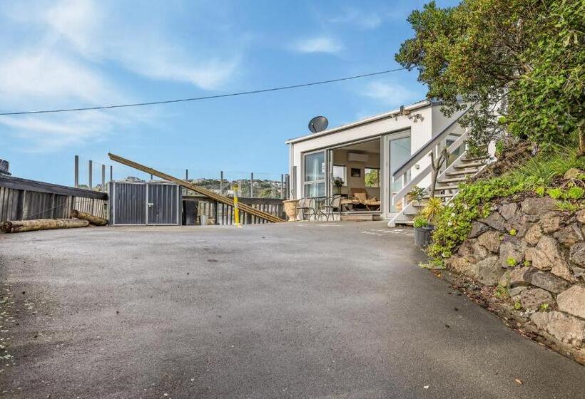 Gatehouse On The Bay Christchurch Holiday Unit