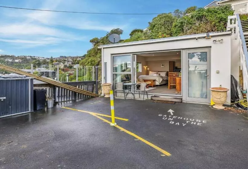 Gatehouse On The Bay   Christchurch Holiday Unit