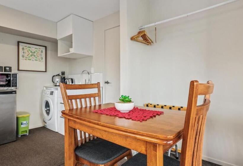 Gatehouse On The Bay Christchurch Holiday Unit