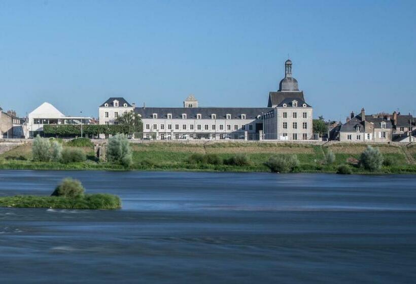 Отель Fleur De Loire