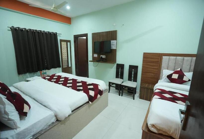 בית מלון כפרי Sjh Venkatesh