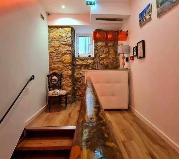 پانسیون Coimbra City Charm