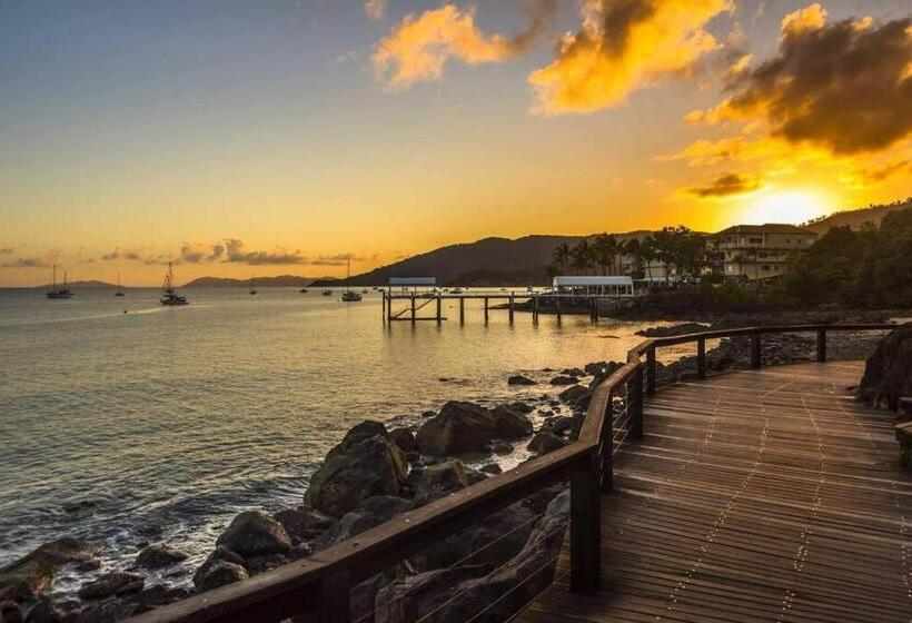 Airlie Sun & Sand Accommodation #4