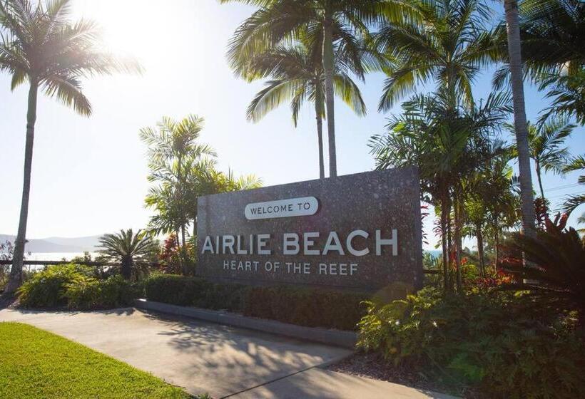 Airlie Sun & Sand Accommodation #4