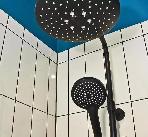 Retkeilymaja Masonic Arms Gatehouse