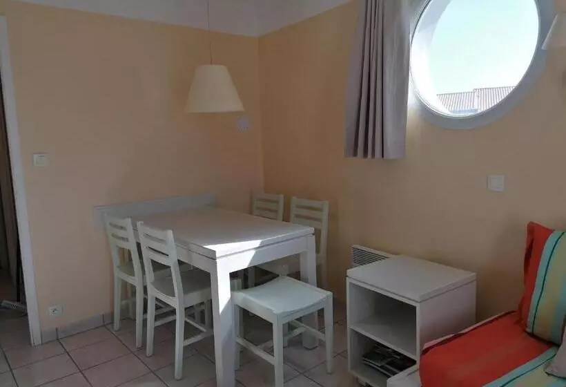Appartement 4 Personnes Face Mer Aux Sables D Olonne
