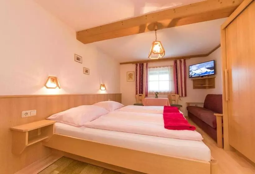 ベッドアンドブレックファースト Hainzbauer