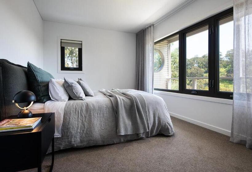 Dindelong Trentham Falls Unique Architect Designed Nature Hideaway