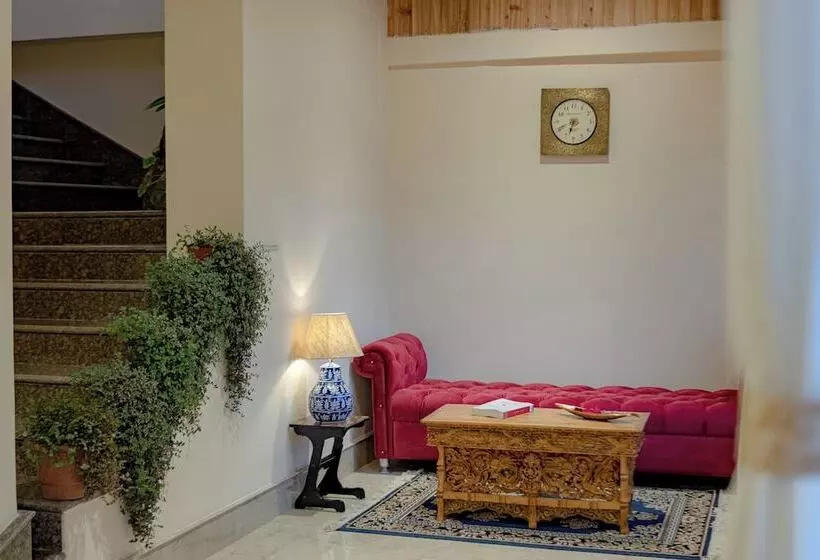 Hotelli Amani Pelling