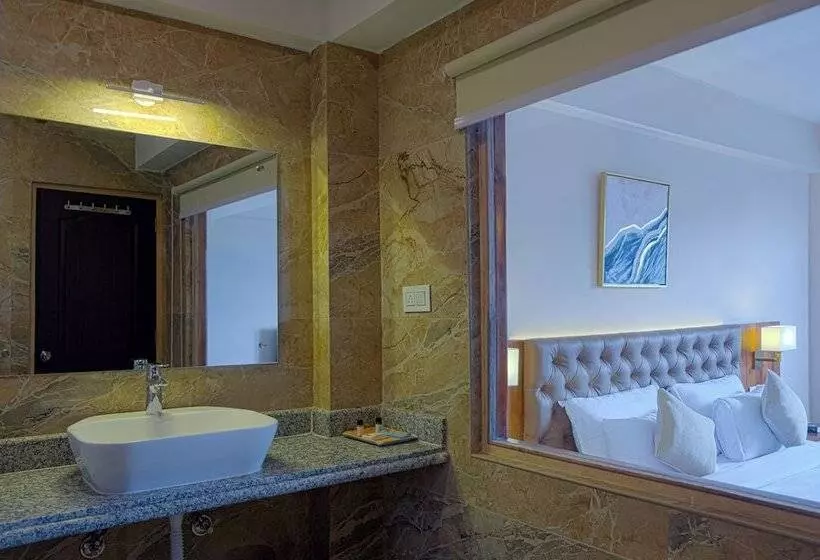 Hotelli Amani Pelling