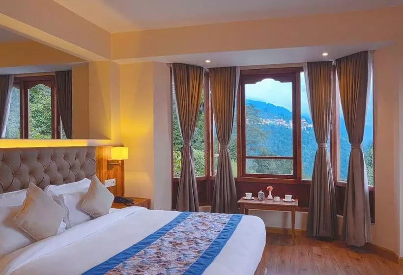 Hotelli Amani Pelling