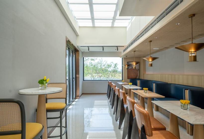 בית מלון כפרי Voco Nanjing Garden Expo, An Ihg