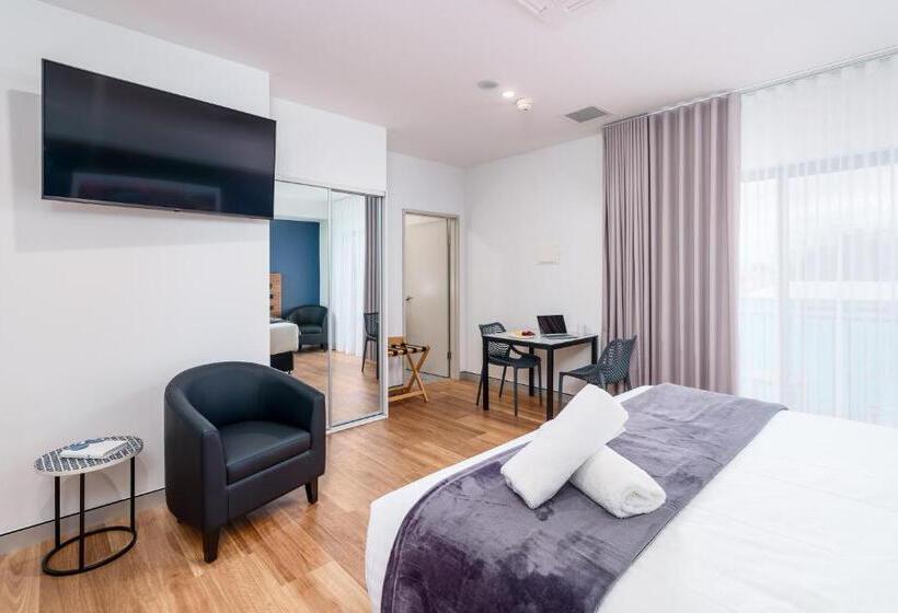 Hunter Studios   Maitland