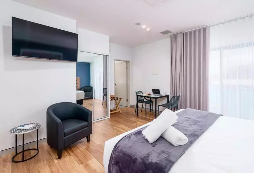 Hunter Studios   Maitland