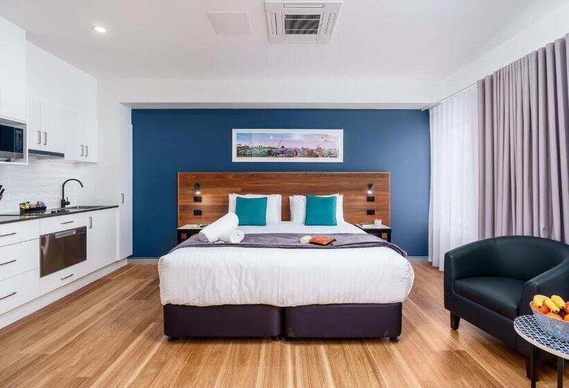 Hunter Studios   Maitland