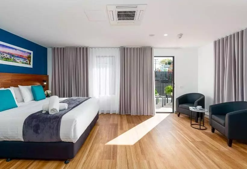 Hunter Studios   Maitland