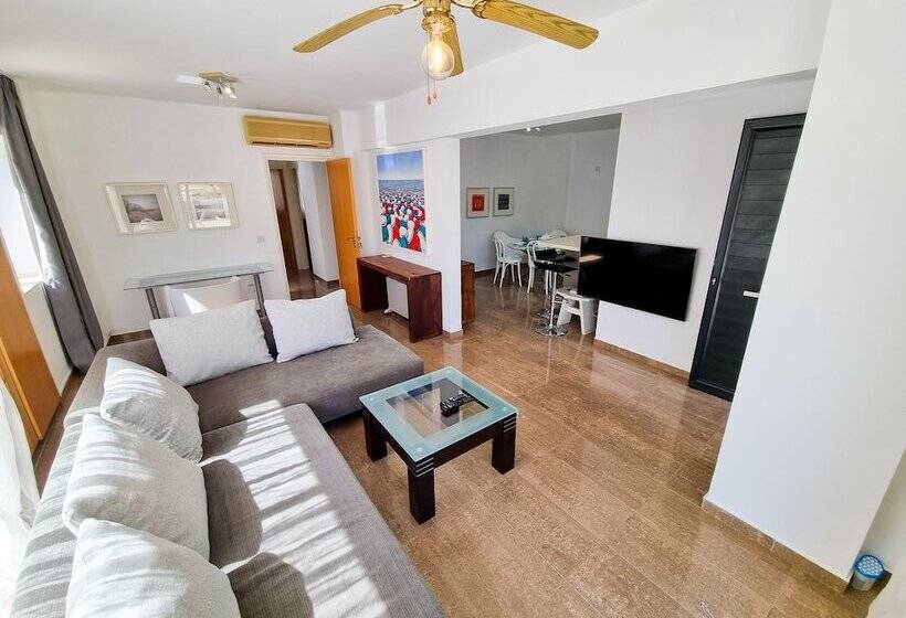 Wait N Sea Apartment