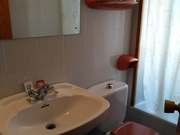 Hostal Porta De Nuria