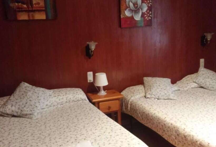 Hostal Porta De Nuria