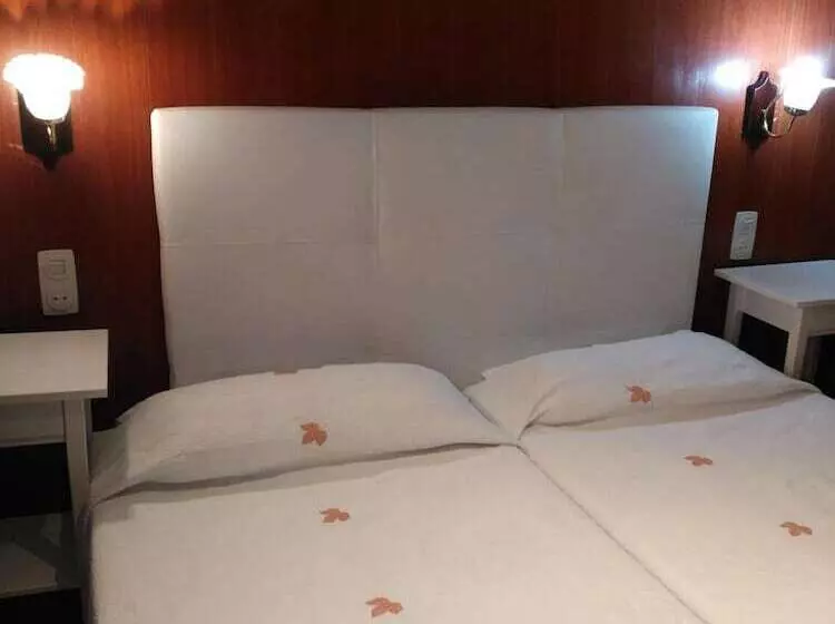 Hostal Porta De Nuria