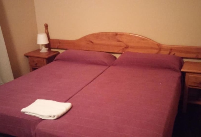 Hostal Porta De Nuria