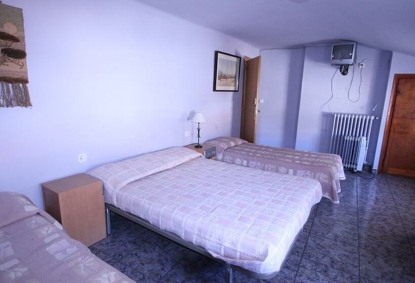 Hostal Porta De Nuria