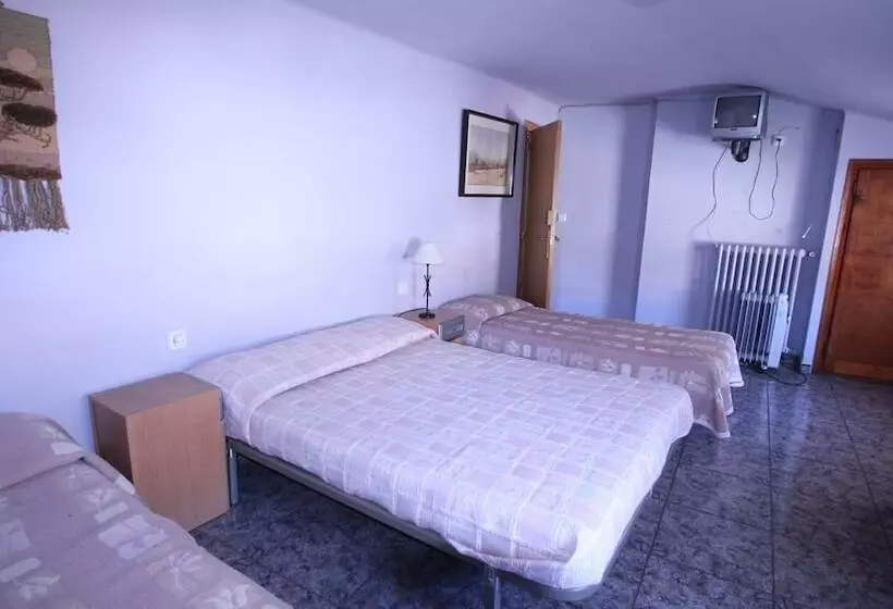 Hostal Porta De Nuria