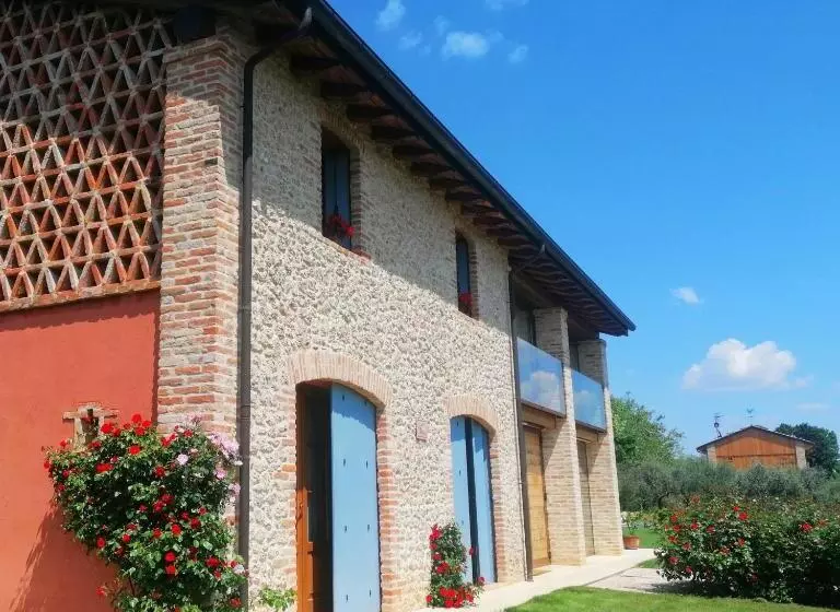 فندق Agriturismo Dolce Colle